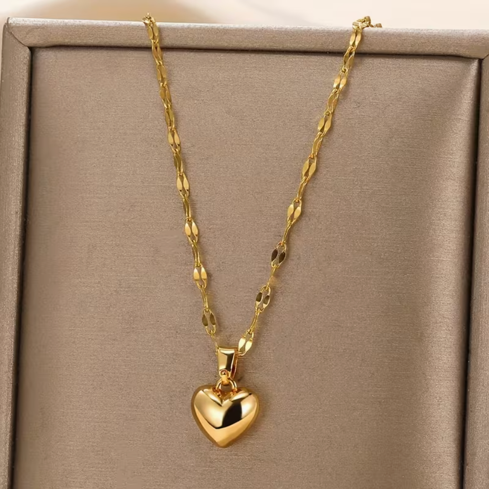 Darcey Heart Pendant Necklace