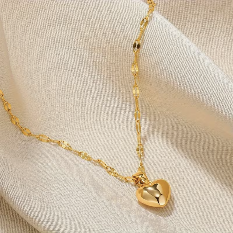 Darcey Heart Pendant Necklace
